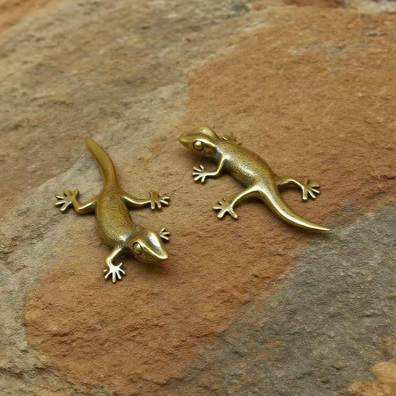 El yapımı Bronz Retro Gecko Ke - Home Office Gadgets incelemesi ve fiyatı